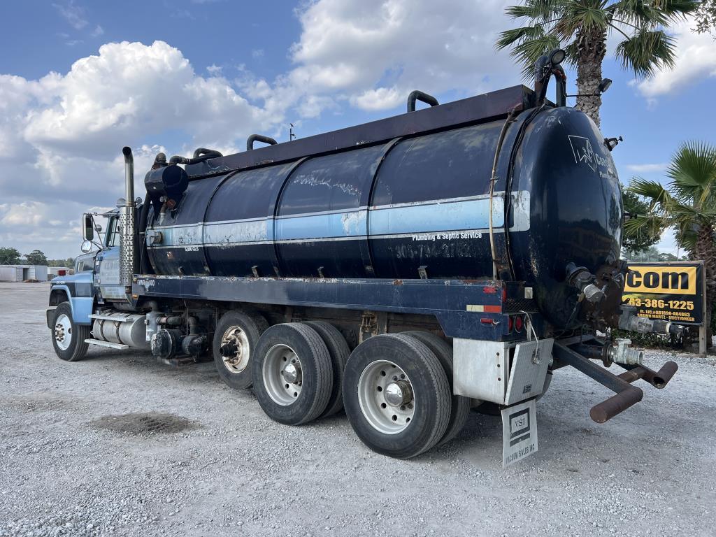 1985 Ford Ltl9000 Water/pump Truck W/t R/k