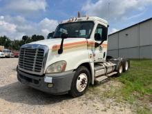 2011 Peterbilt Cascadia showing 353,781 mi, 16,566 hrs / runs