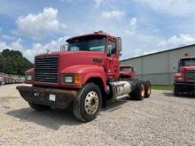 2012 Mack CHU613 showing 38,926 mi, 11,518 hrs / runs