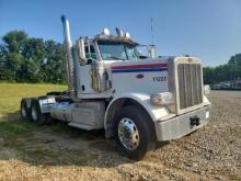 2014 Peterbilt 388 showing 45,944 mi, 9,381 hrs/ doesn't run