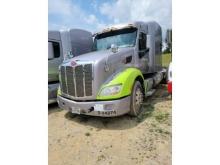 2014 Peterbilt miles & hours unknown/ doesn't run
