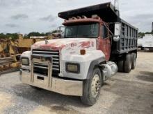 1995 Mack RD688S Dump Truck