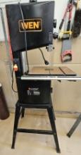 WEN 10" Band Saw w. Stand