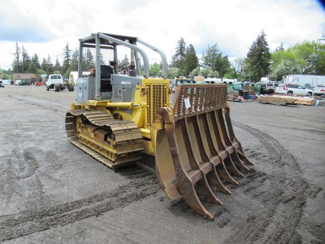 KOMATSU D93E-1 CRAWLER DOZER