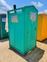 POLY PORTA POTTY