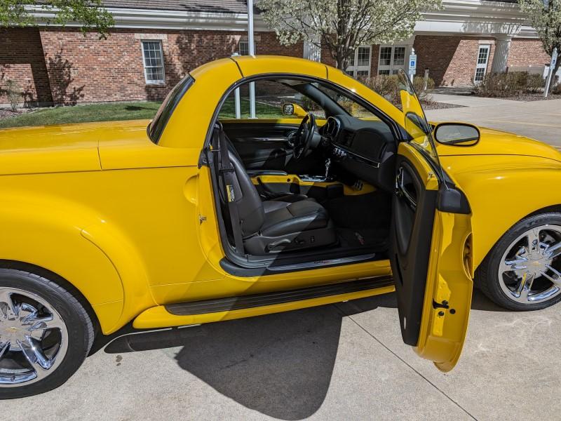 2004 Chevrolet SSR  Supercharged