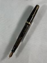 PARKER VACUMATIC FOUNTAIN PEN IN BRONZE