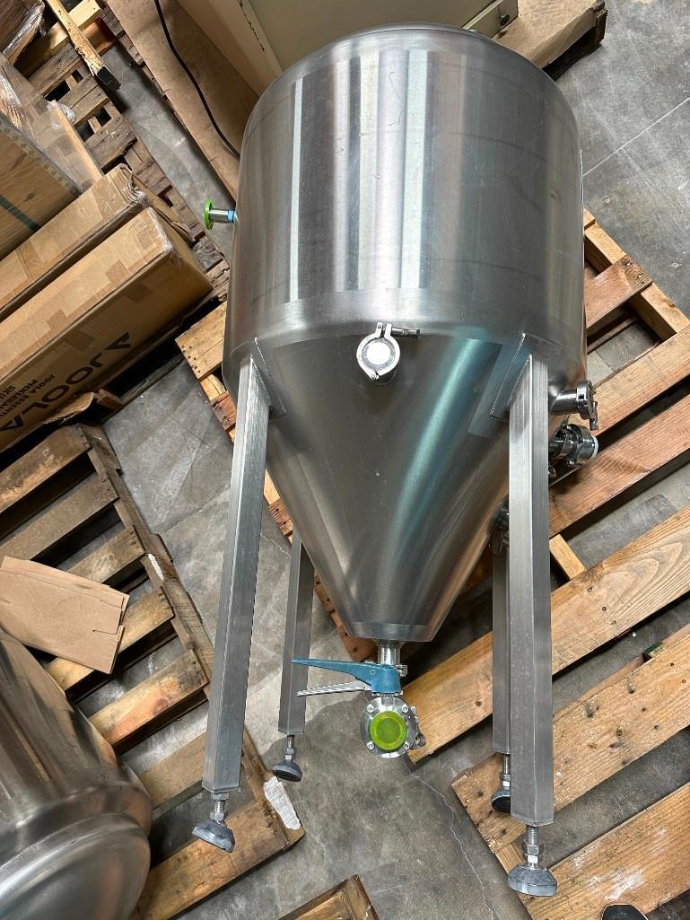 1bbl SS Brewtech Fermenters 2x Quantity