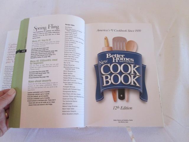 2005 Better Homes and Garden "New Cook Book Bridal Edition" Cook Book and