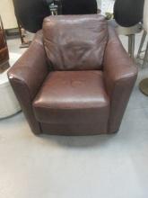 Shanghai Trayton Furniture Leather Swiveling Armchair