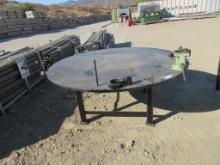 7' Round Work Bench W/Walton Vise,