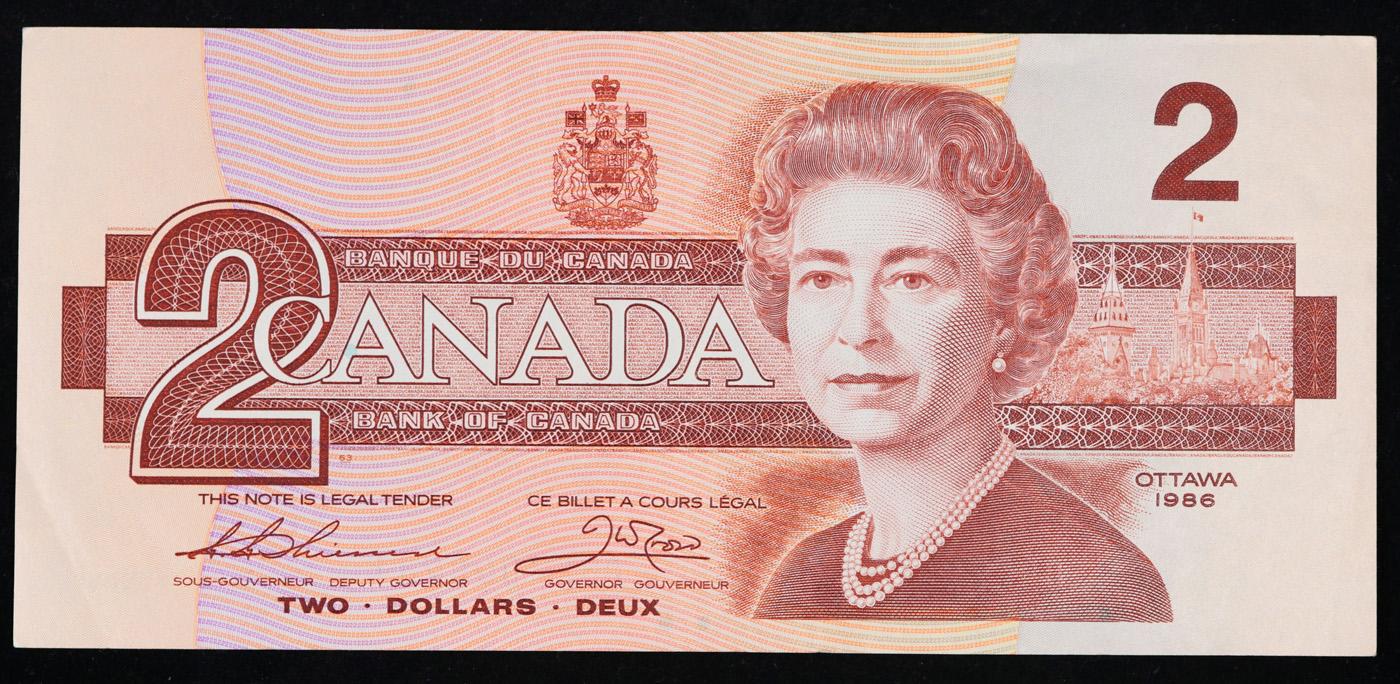1986-1991 Canada 2 Dollar Banknote P# 94b, Sig. Thiessen & Crow Grades Choice AU/BU Slider