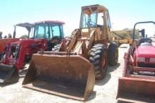 CATERPILLAR 910 RUBBER TIRE LOADER