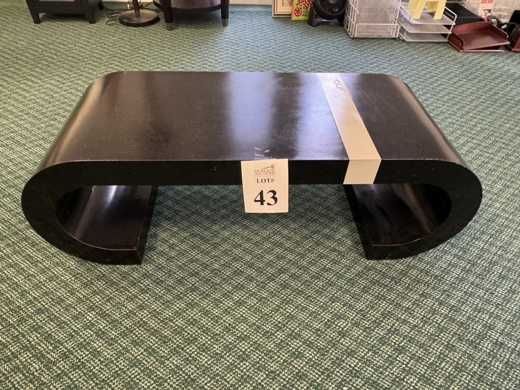 LOT CONSISTING OF ART DECO COFFEE TABLE
