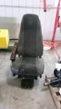 SEMI AIR SEAT, arm rest missing