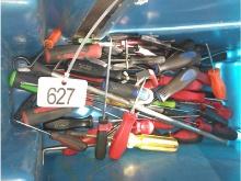 Tote of Screwdrivers - Mostly Snap-On & Gray