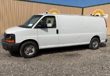 2007 GMC Savana Cargo Van