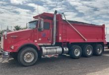 2015 Kenworth T800 Dump Truck