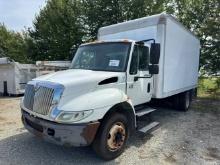 2002 International  4300 Box Truck