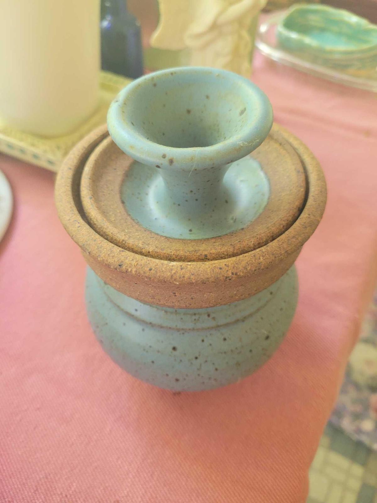 Ceramic Pot $1 STS