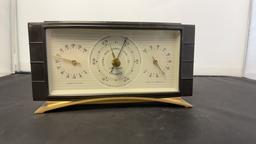 VTG. AIRGUIDE INSTRUMENT CO. WEATHER STATION