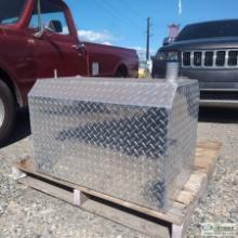 FUEL TANK, 60GAL, DIAMOND PLATE