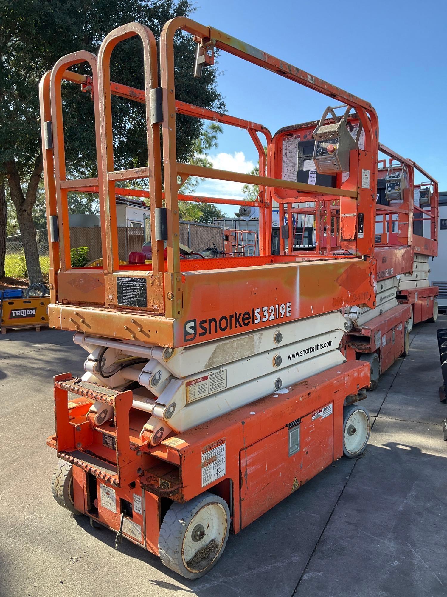 SNORKEL SCISSOR LIFT MODEL S3219E ANSI , ELECTRIC, APPROX MAX PLATFORM HEIGHT 19FT, NON MARKING