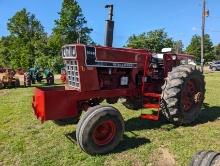 International 1066 Black Stripe Tractor