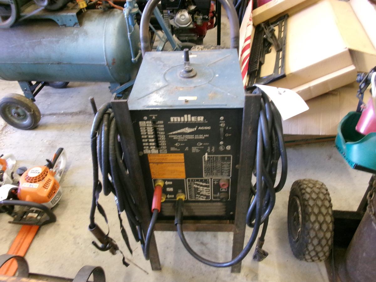 MILLER AC/DC WELDER