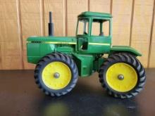 John Deere 1/16th Scale 4x4 Tractor