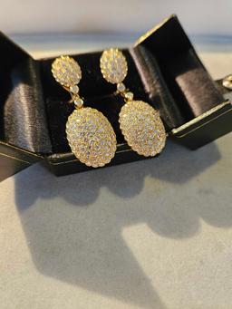 Lady's 14k yellow gold dangle earrings