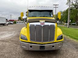 2017 Peterbilt 579 Sleeper