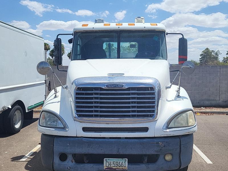 offsite - 2006 Freightliner M2 Day Cab