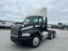 Off-Site 2007 Mack CXP612 Daycab 6x2