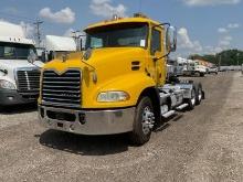 2017 Mack CXU613 Day Cab