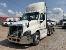 2018 Freightliner CA125 Day Cab