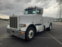 Offsite 1993 Peterbilt 378 Utility