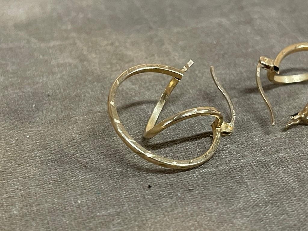 10 K Gold Pair Of Earrings