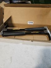 Stanley Framing Hammer With Fiberglass Handle