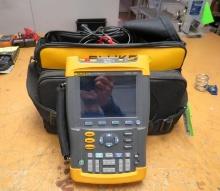 196 Fluke Scopemeter